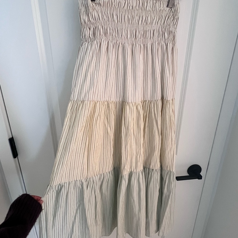Fashion Nova Cream and Tan Maxi Skirt - Picture 5 of 9
